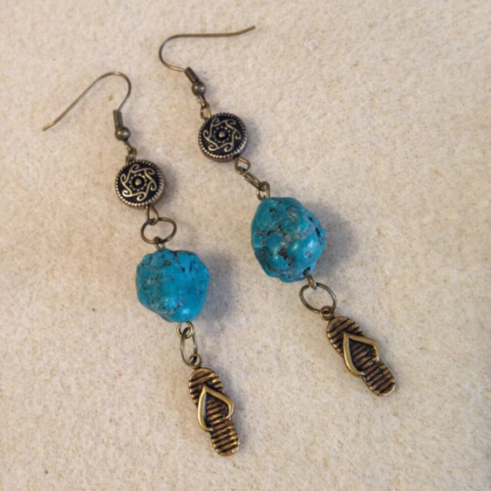NEW Turquoise Howlite earrings - Picture 6 of 7
